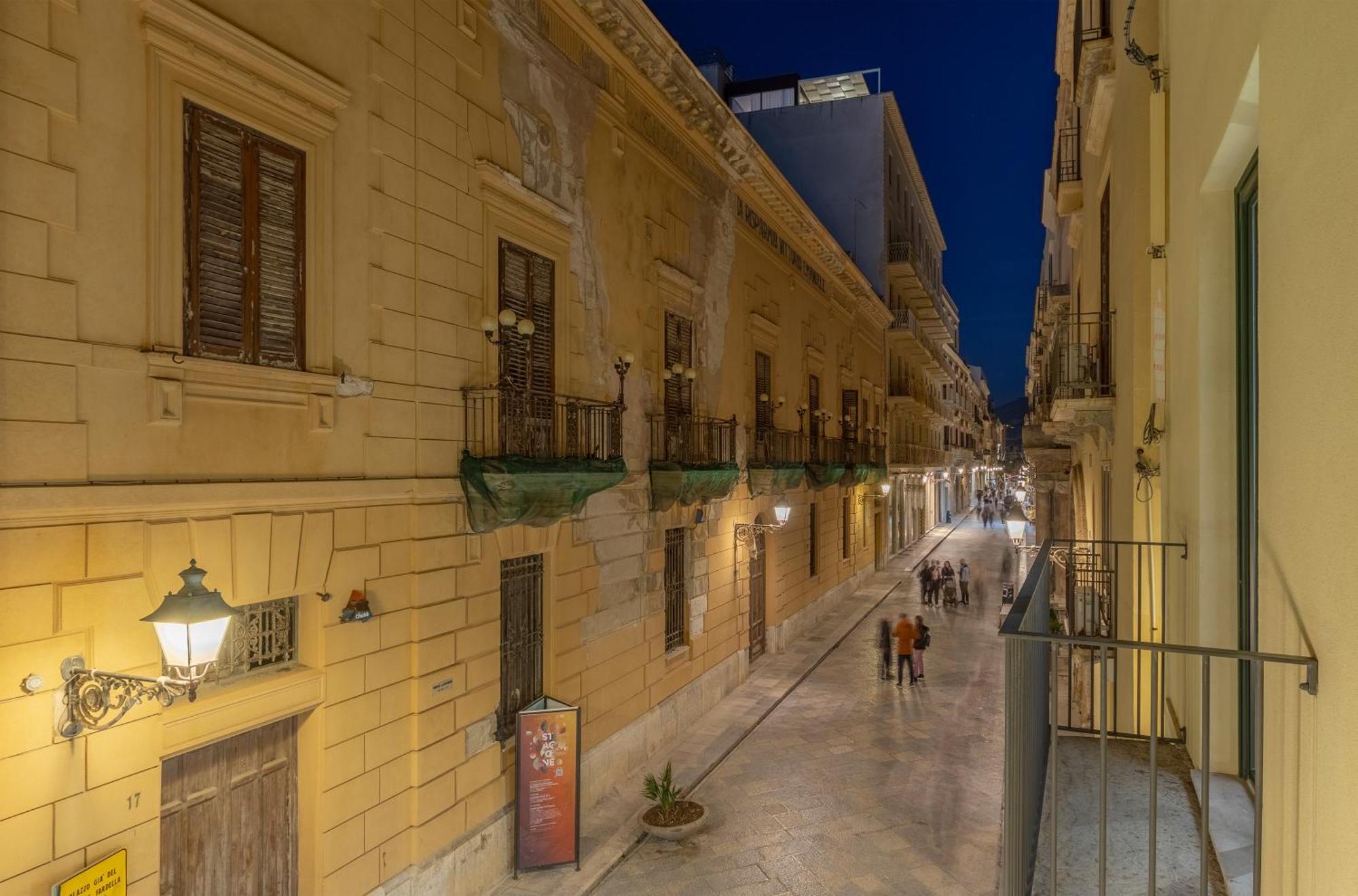 Fiveplace Design Suites & Apartments Trapani Exterior photo